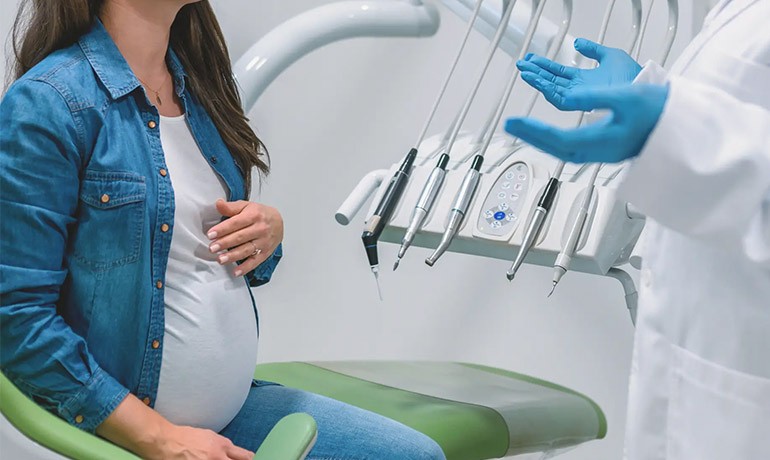 آیا درمان ریشه دندان در بارداری خطر دارد؟